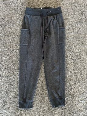 Earth Yoga Charcoal Gray Stretch Fleece Sweatpants